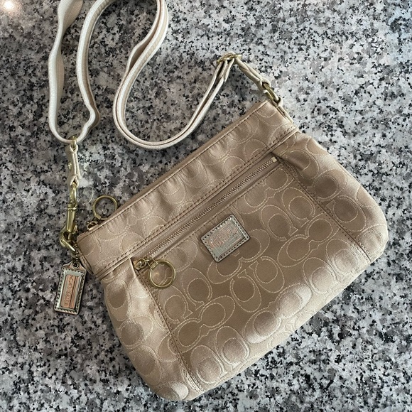 Coach Purse - Picture 2 of 3